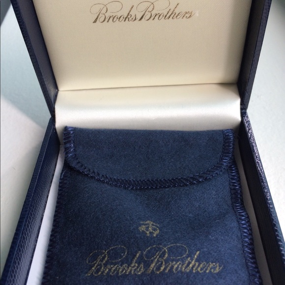 BROOKS BROTHERS Sterling Silver Charm Bracelet - Picture 7 of 8